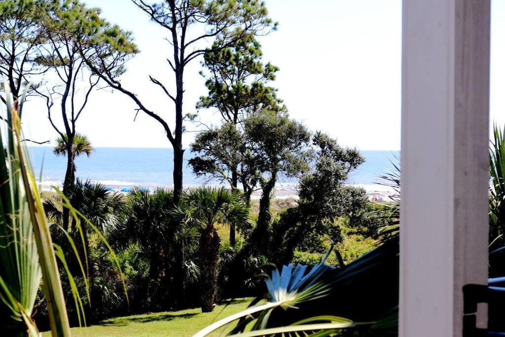 Coastal King Beach Flat Convenient To Everything! Apartment Hilton Head Island Exterior photo