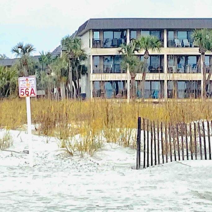 Coastal King Beach Flat Convenient To Everything! Apartment Hilton Head Island Exterior photo